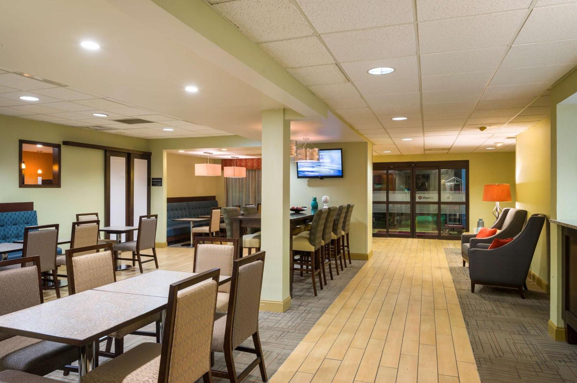 Hampton Inn Danville Zewnętrze zdjęcie